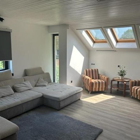 A&E Apartment Ljubljana Bagian luar foto