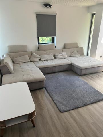 A&E Apartment Ljubljana Bagian luar foto